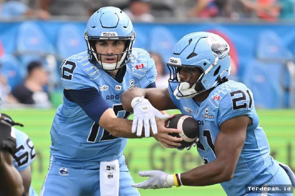 Toronto Argonauts Taklukkan Ottawa Redblacks 26-23 Lewat Gol Detik Akhir