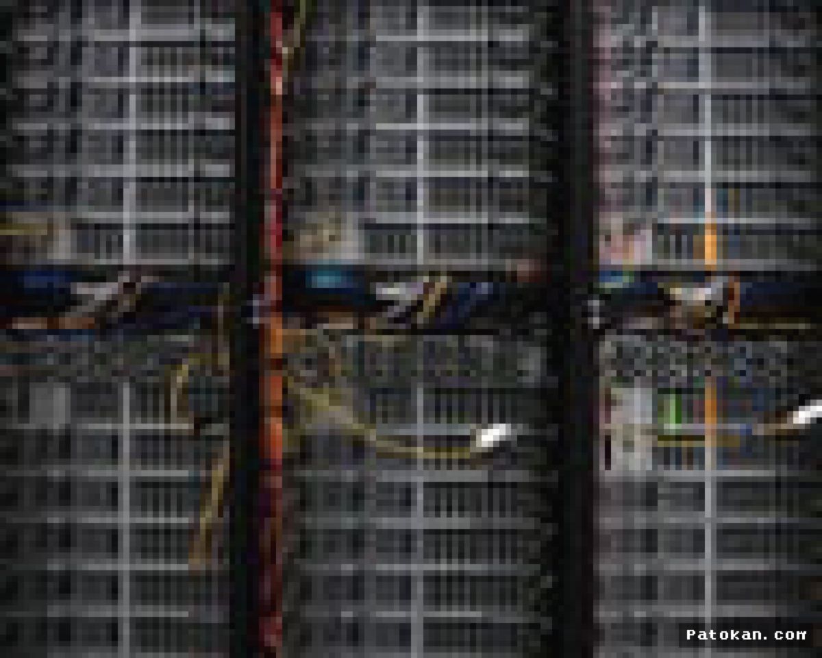 Produsen Kimia Genjot Produksi Senyawa PFAS demi Kebutuhan Pusat Data AI