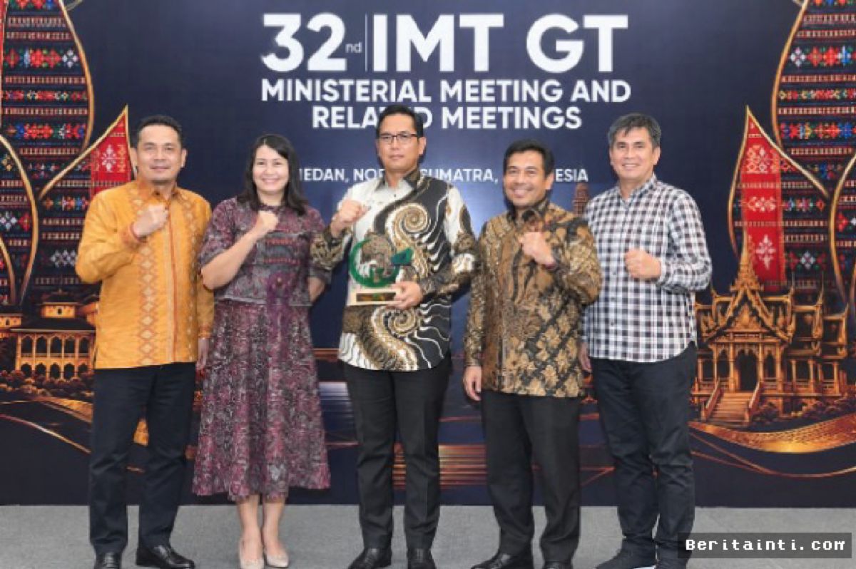 Kota Medan Raih Penghargaan IMT-GT Green City Kategori Gold