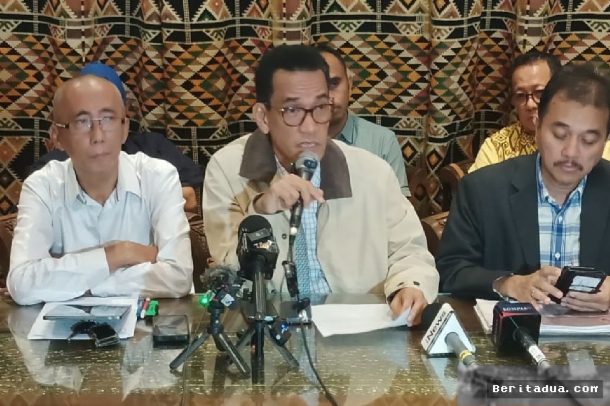 Kasus Ijazah Jokowi: Refly Harun Tuntut Majelis Hakim Bersikap Transparan
