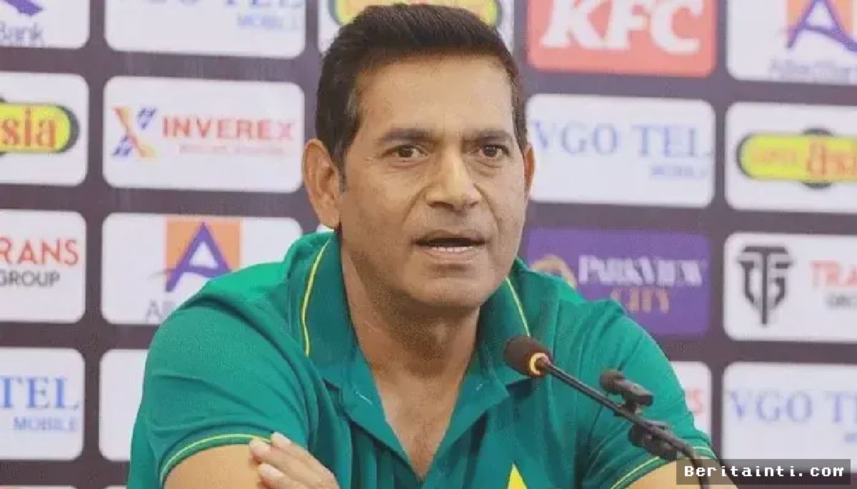 PAKISTAN — Aaqib Javed Bantah Isu Pengunduran Diri dari Selektor PCB