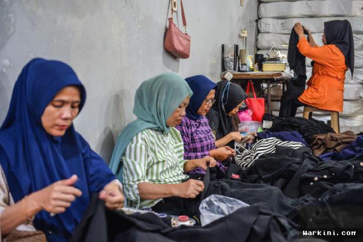 Pemerintah Kaji Pembebasan PPN untuk Outsourcing Tekstil