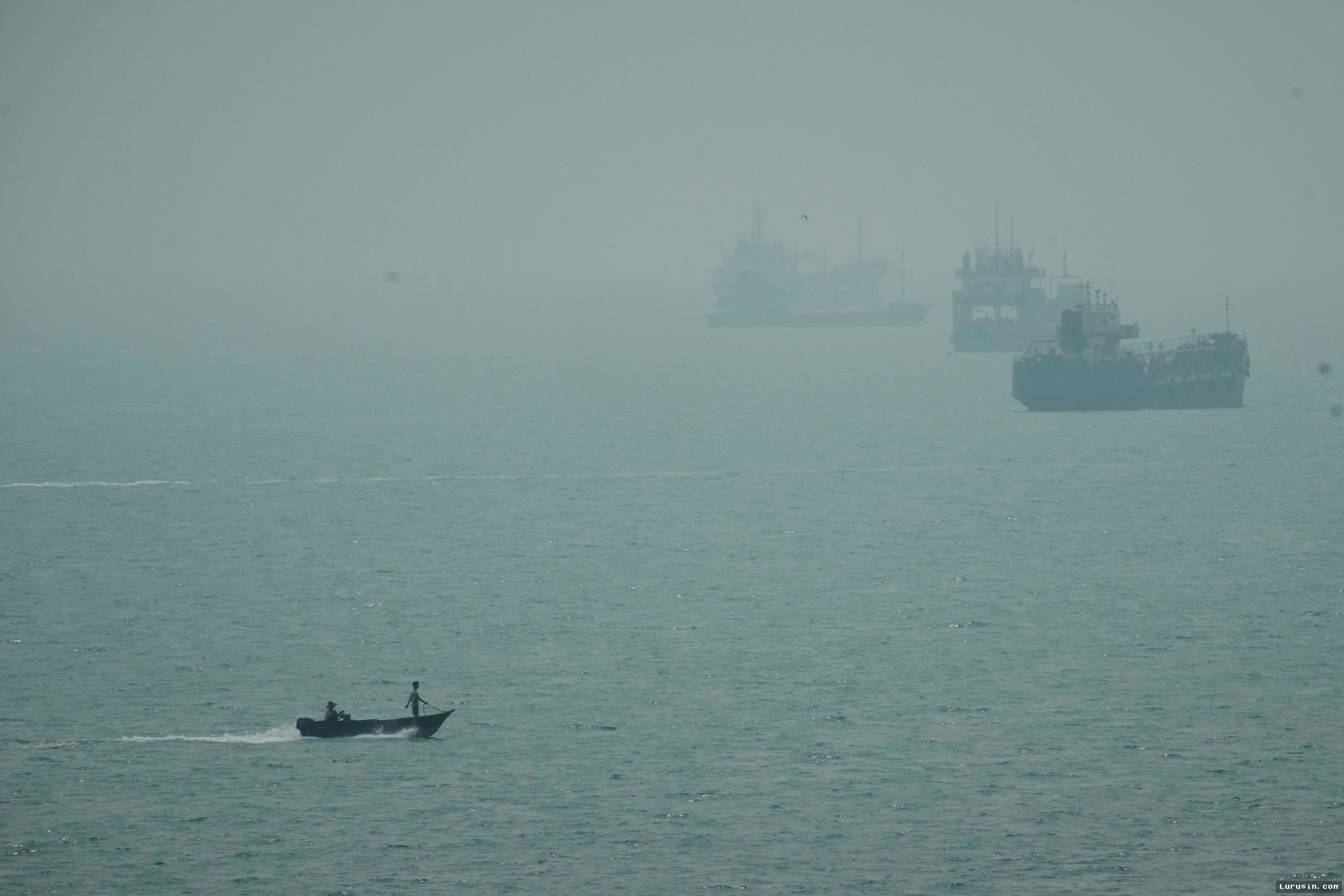 Washington — AS Hancurkan Lima Tanker Minyak Iran Pasca-Serangan di Yordania