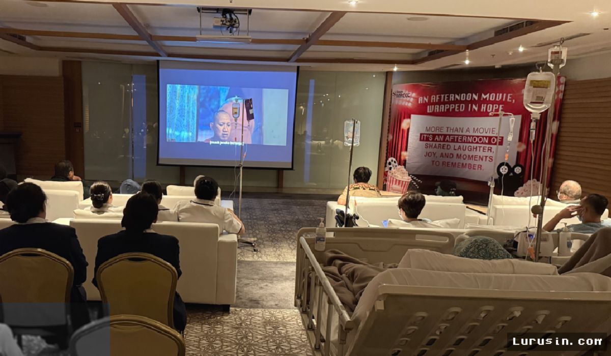 Sebanyak 19 Penyintas Kanker Rehat Pengobatan Nonton Bareng Oki Rengga
