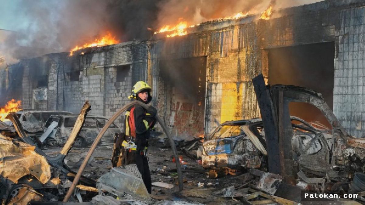 KYIV — Rusia Kembali Gempur Kyiv Usai Kunjungan Utusan Trump