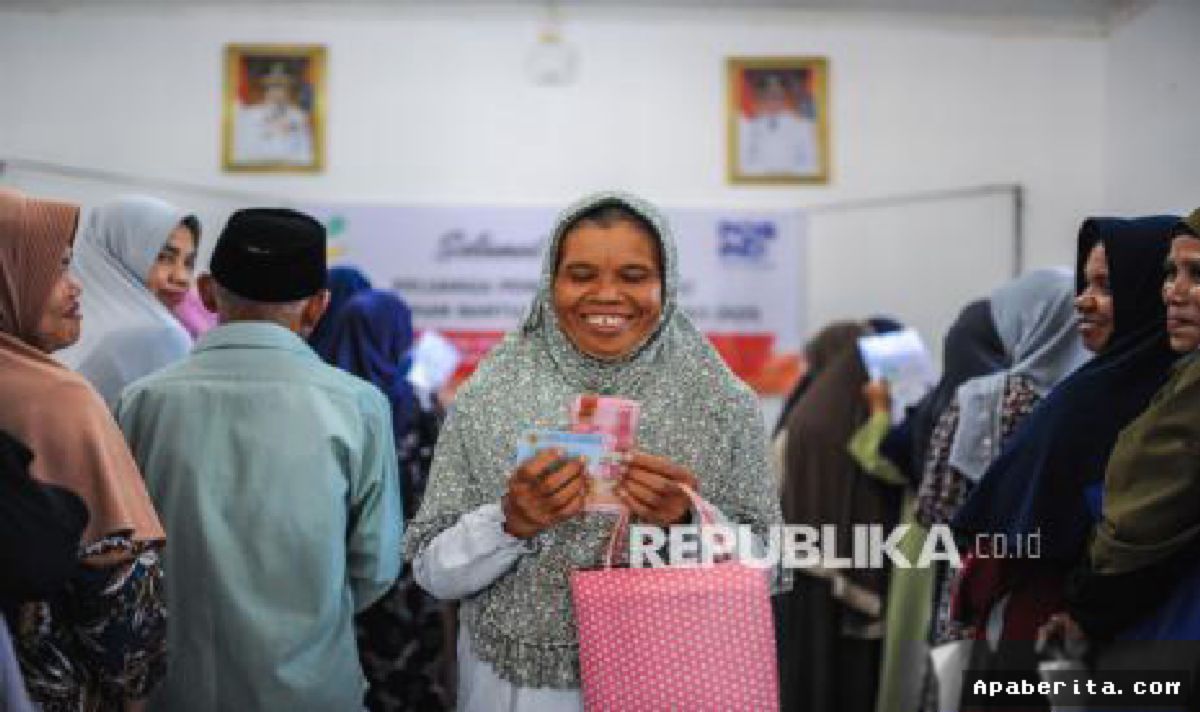 Pemerintah Terapkan Pemindaian Wajah Bansos, DPR Desak Layanan Alternatif