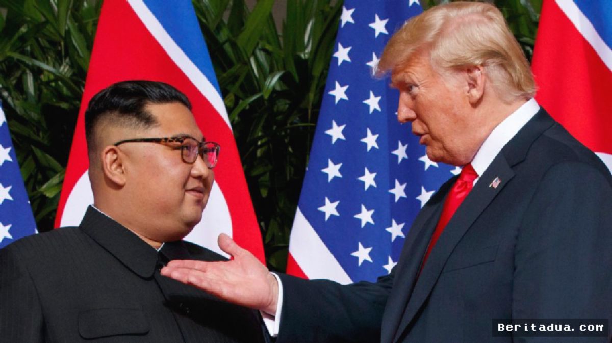 WASHINGTON — Trump Didesak Temui Kim Jong Un Demi Akhiri Perang Korea