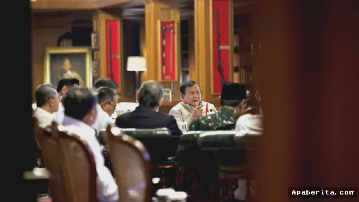HAMBALANG — Prabowo Pimpin Rapat Terbatas Akselerasi Program Strategis