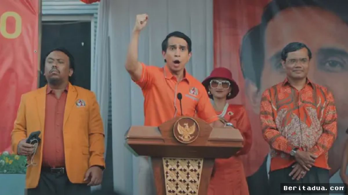 JAKARTA — Andovi da Lopez Terjebak Kutukan di Film Bapak Paling Jujur