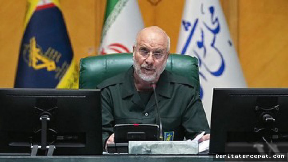 IRAN — Tehran Ejek Ekonomi AS Tertekan Akibat Kenaikan Suku Bunga