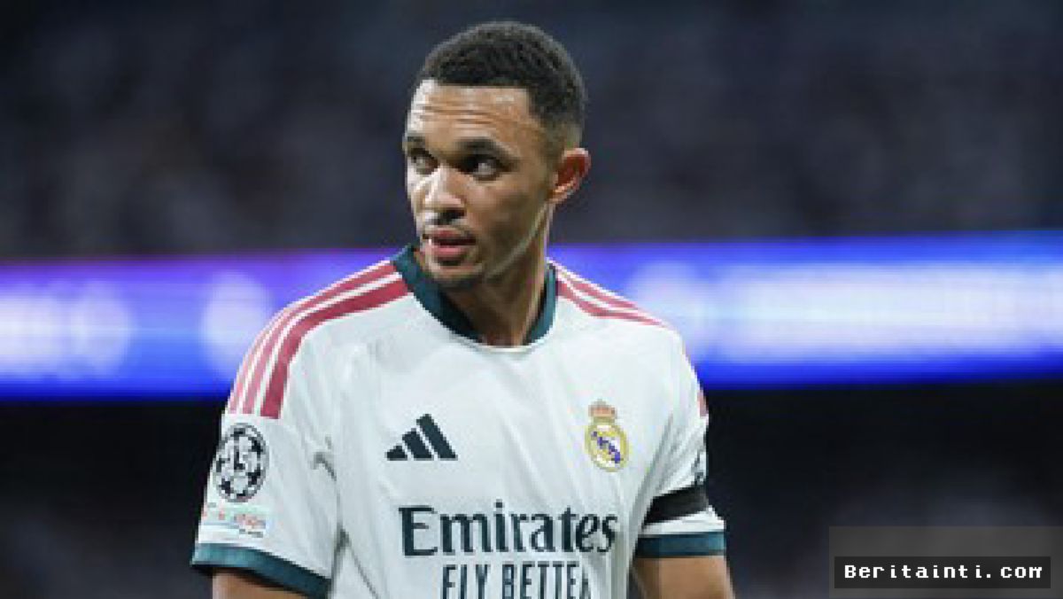 MADRID — Mourinho Bawa Real Madrid Tekuk Inter Milan 2-1