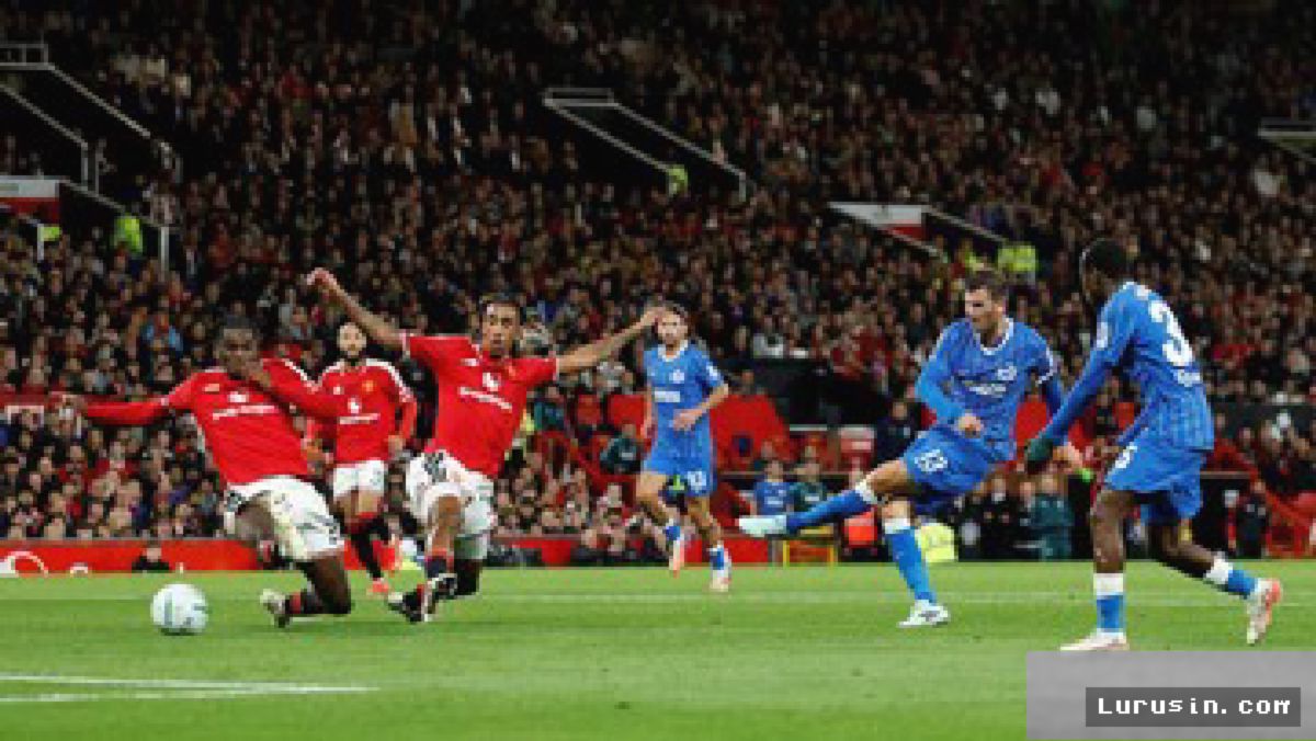 Old Trafford Kelam: Manchester United Dipermalukan Brighton di Piala Liga