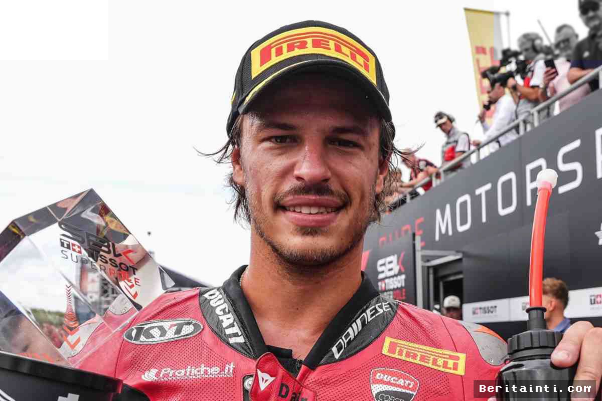 Valentino Rossi Sambut Kembalinya Nicolo Bulega ke VR46 MotoGP 2027