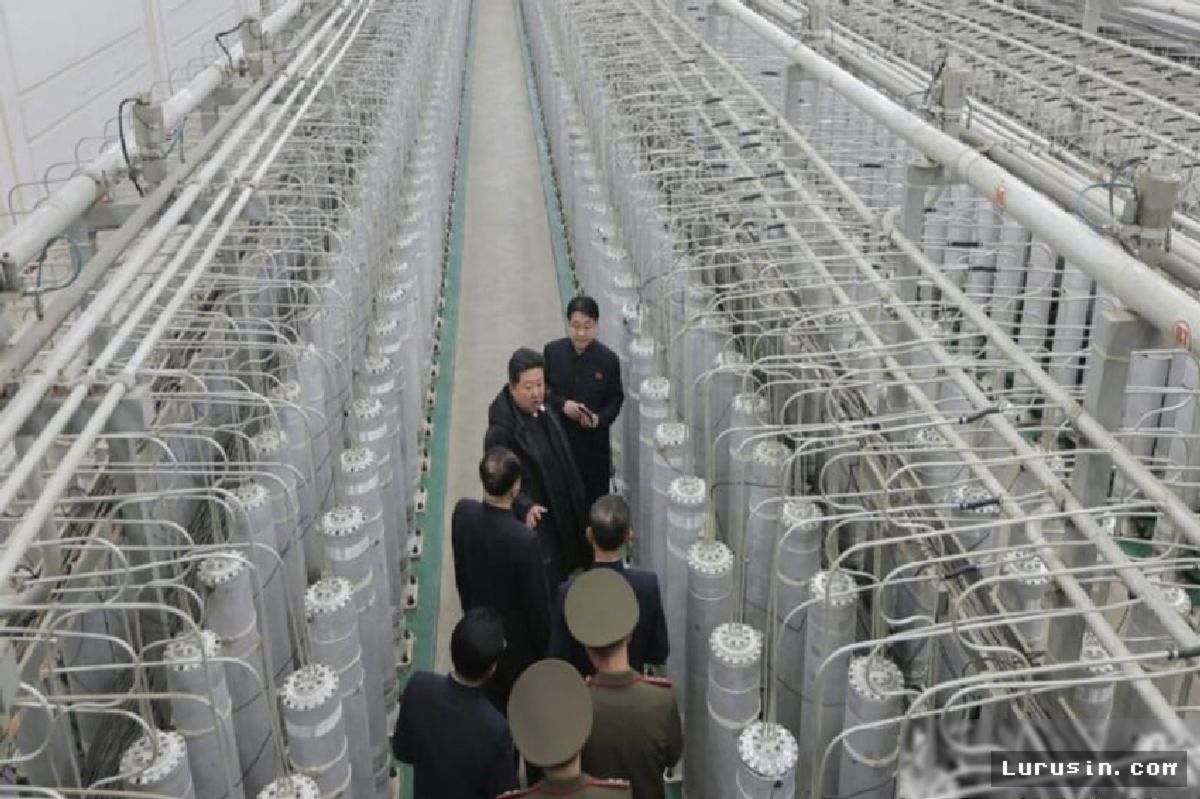 Kim Jong-un Bangun Fasilitas Uranium Baru demi Lipatgandakan Senjata Nuklir