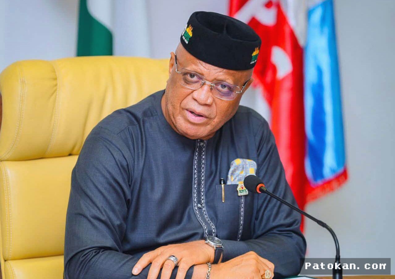 AKWA IBOM — Tiga Siswa Dilarang Sekolah Atas Dugaan Penyerangan Guru