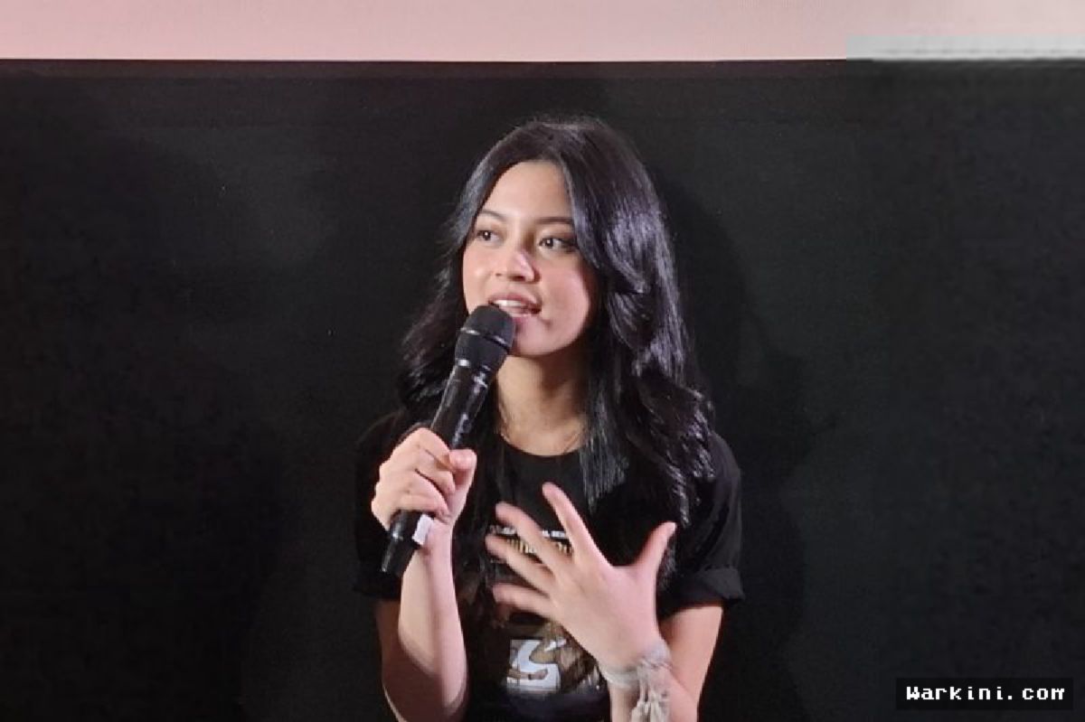 Yoriko Angeline Resmi Dilamar Pebalap Aldio Oekon di Paris