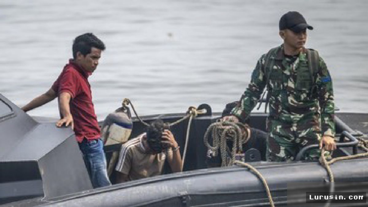 Banjarmasin — Polri Kejar Waktu Identifikasi Korban Tenggelam KM Virgo Transport 8