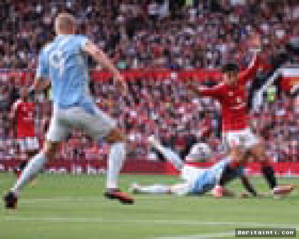 MANCHESTER — Pro Ref Akui Kesalahan VAR Atas Gol Erling Haaland