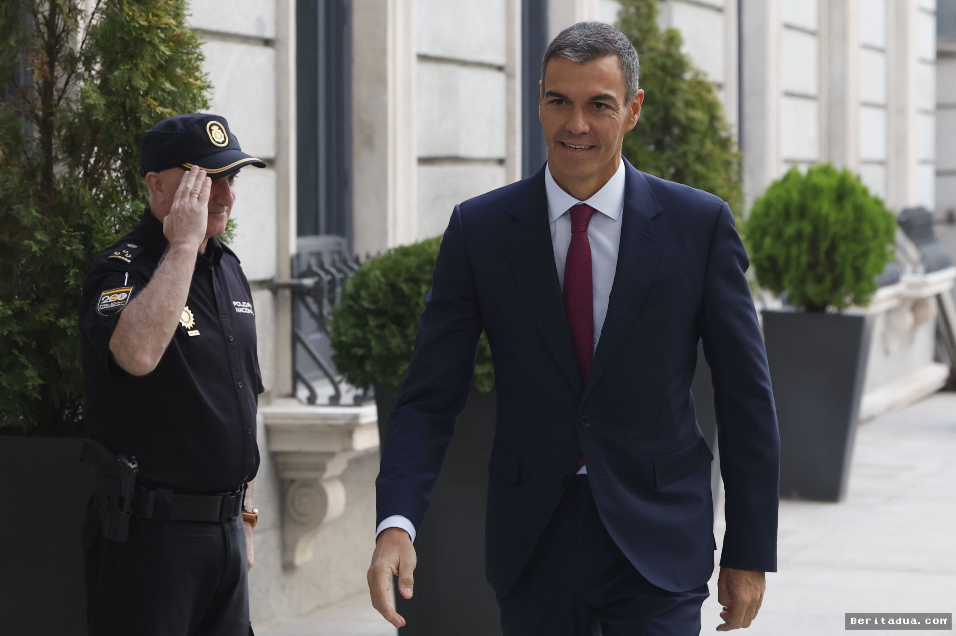 Spanyol — Moncloa Kecam CNI Akibat Kirim Laporan Intelijen via WhatsApp