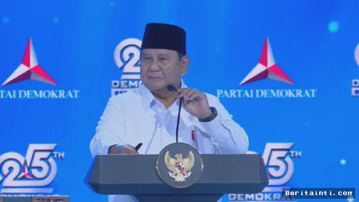 Prabowo Hadiri Puncak HUT ke-25 Partai Demokrat di Indonesia Arena
