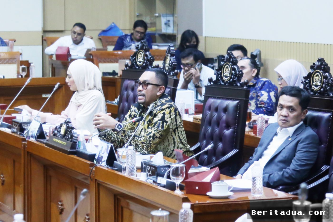 JAKARTA — Sahroni Desak Polisi Usut Aksi Penganiayaan Perempuan di Mal