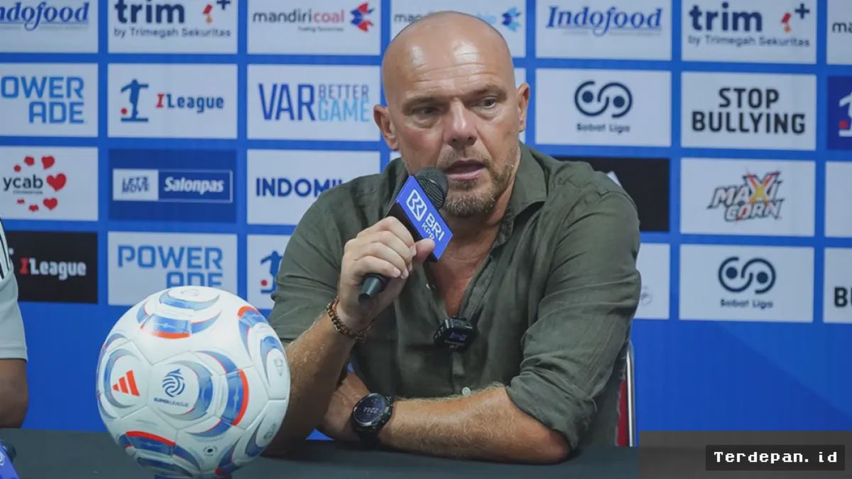 Bali United Kuasai Klasemen Super League, Johnny Jansen Ingatkan Disiplin Mental
