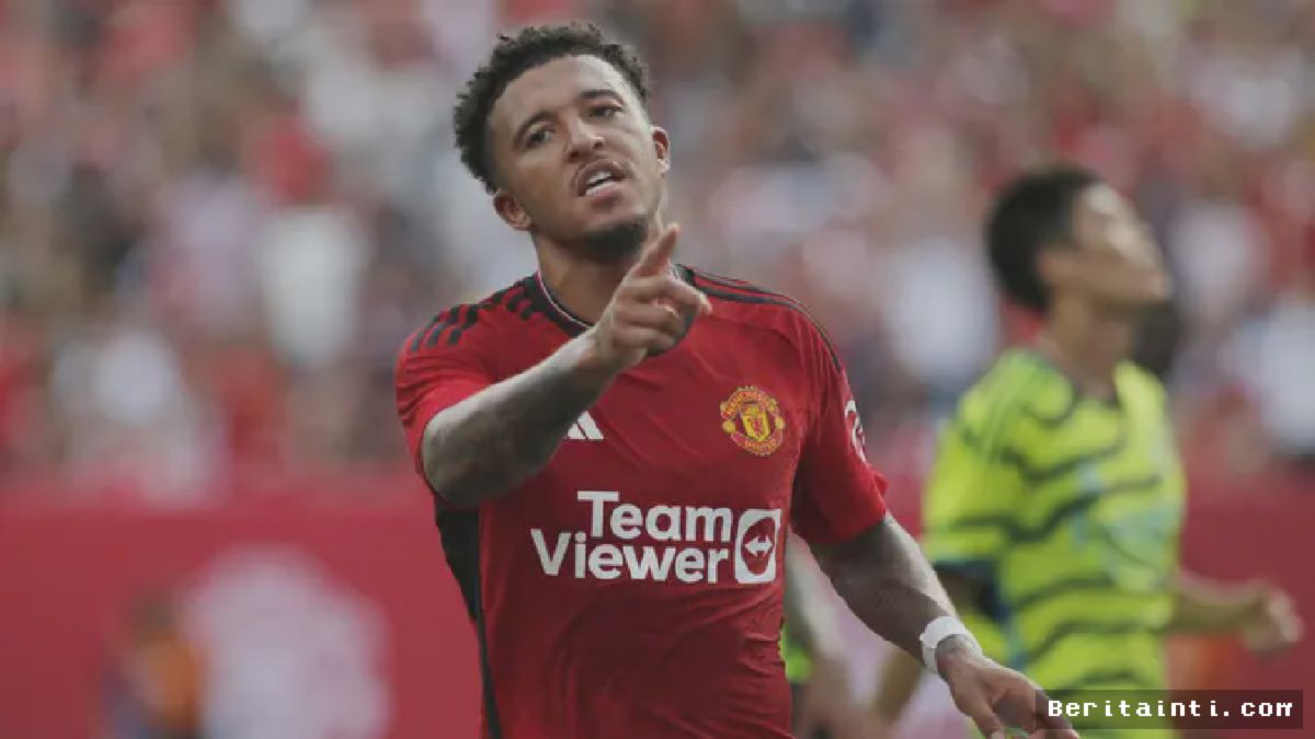 Sancho Cetak Gol, Manchester United Tundukkan Arsenal di AS