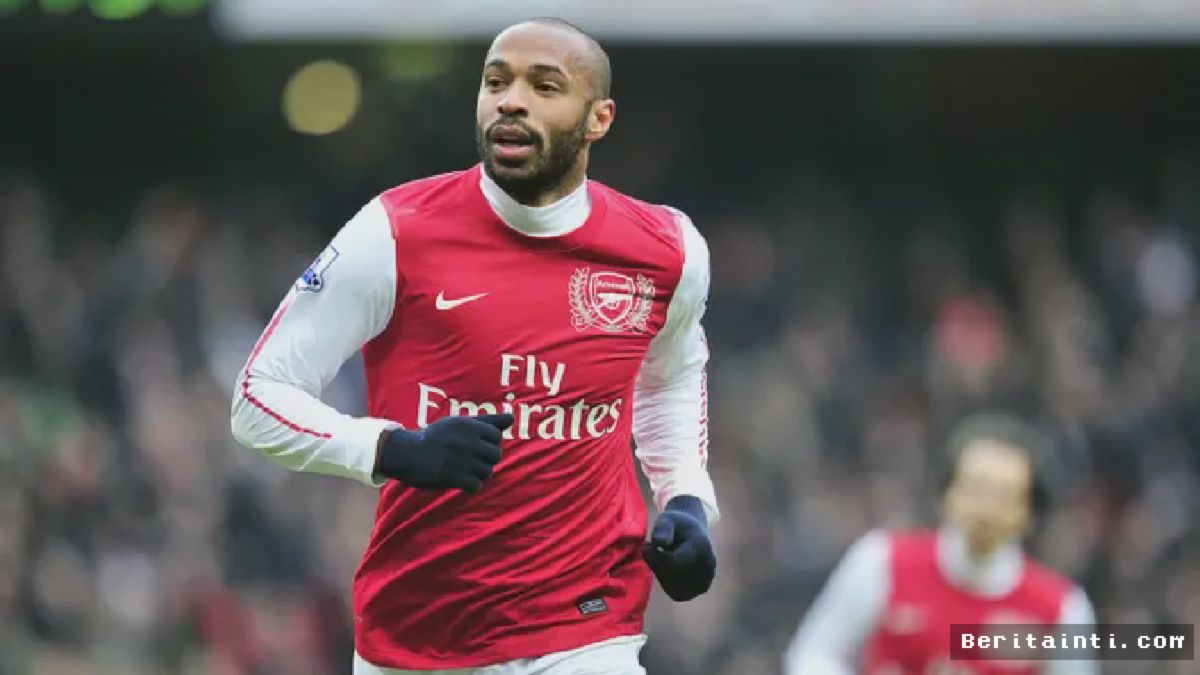 LONDON — Mantan Bintang Arsenal Raih Trofi Liga Champions Bersama Klub Baru