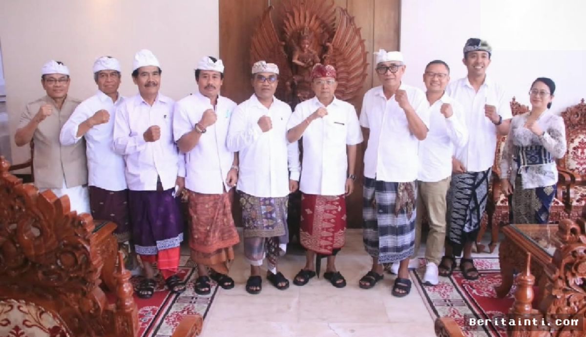 BALI — Koster Tegaskan Pemilik Anjing Wajib Vaksinasi Rabies
