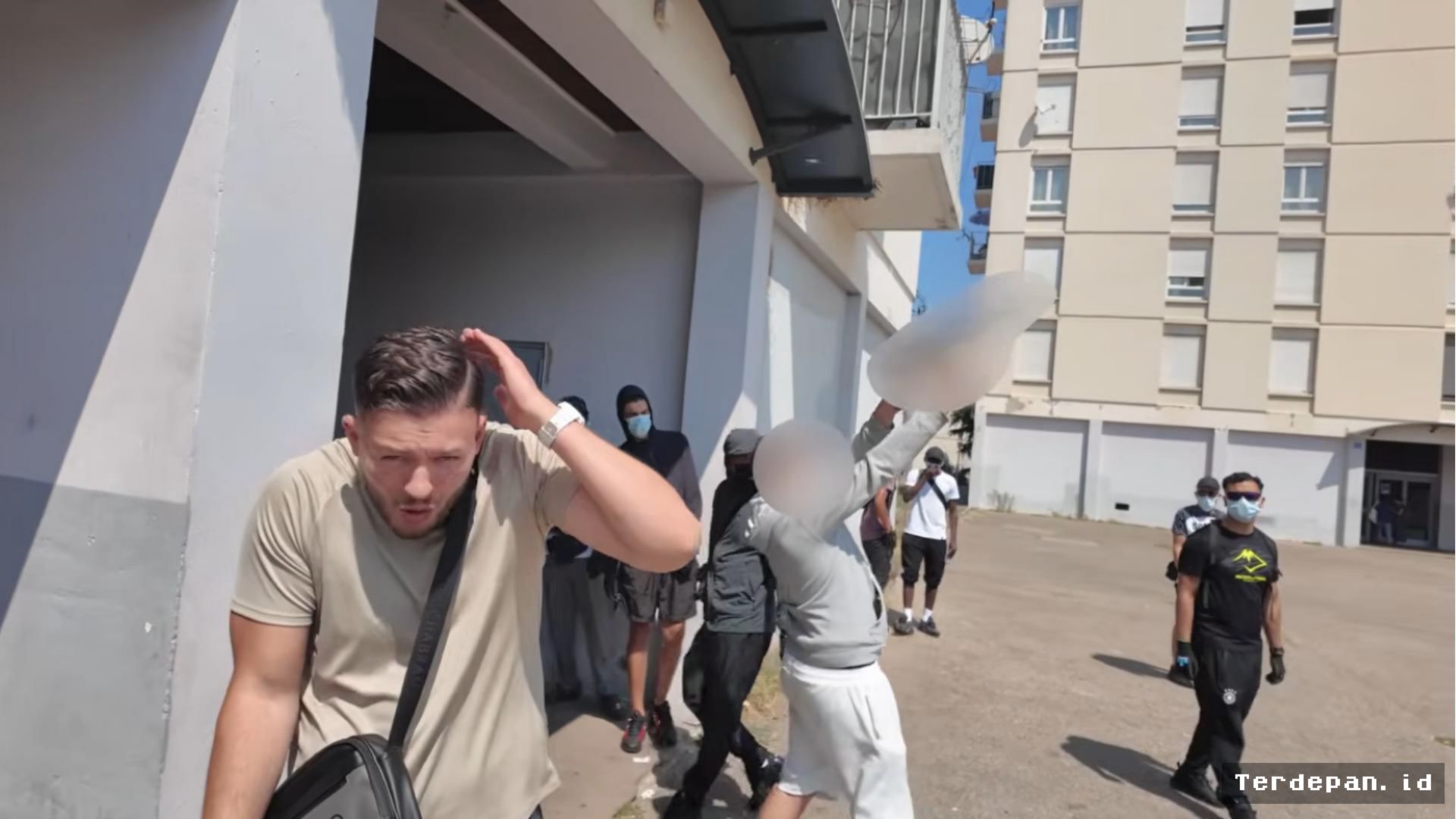 Prancis — YouTuber Jerman Bongkar Sisi Gelap Geng Narkoba Lyon