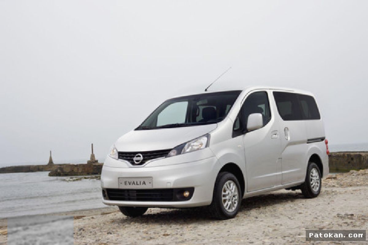 JAKARTA — Pakar Otomotif Sarankan Beli Nissan Evalia Bekas Manual
