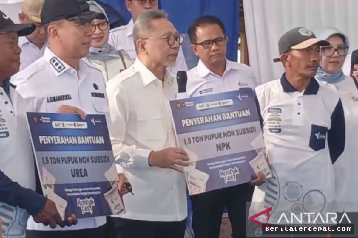 Menko Pangan Jamin Distribusi Pupuk Lancar di Konawe Selatan