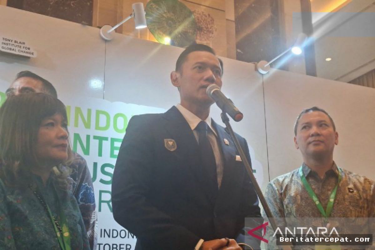 AHY: Timbulsloko Jadi Titik Awal Perlindungan Pantura Jawa