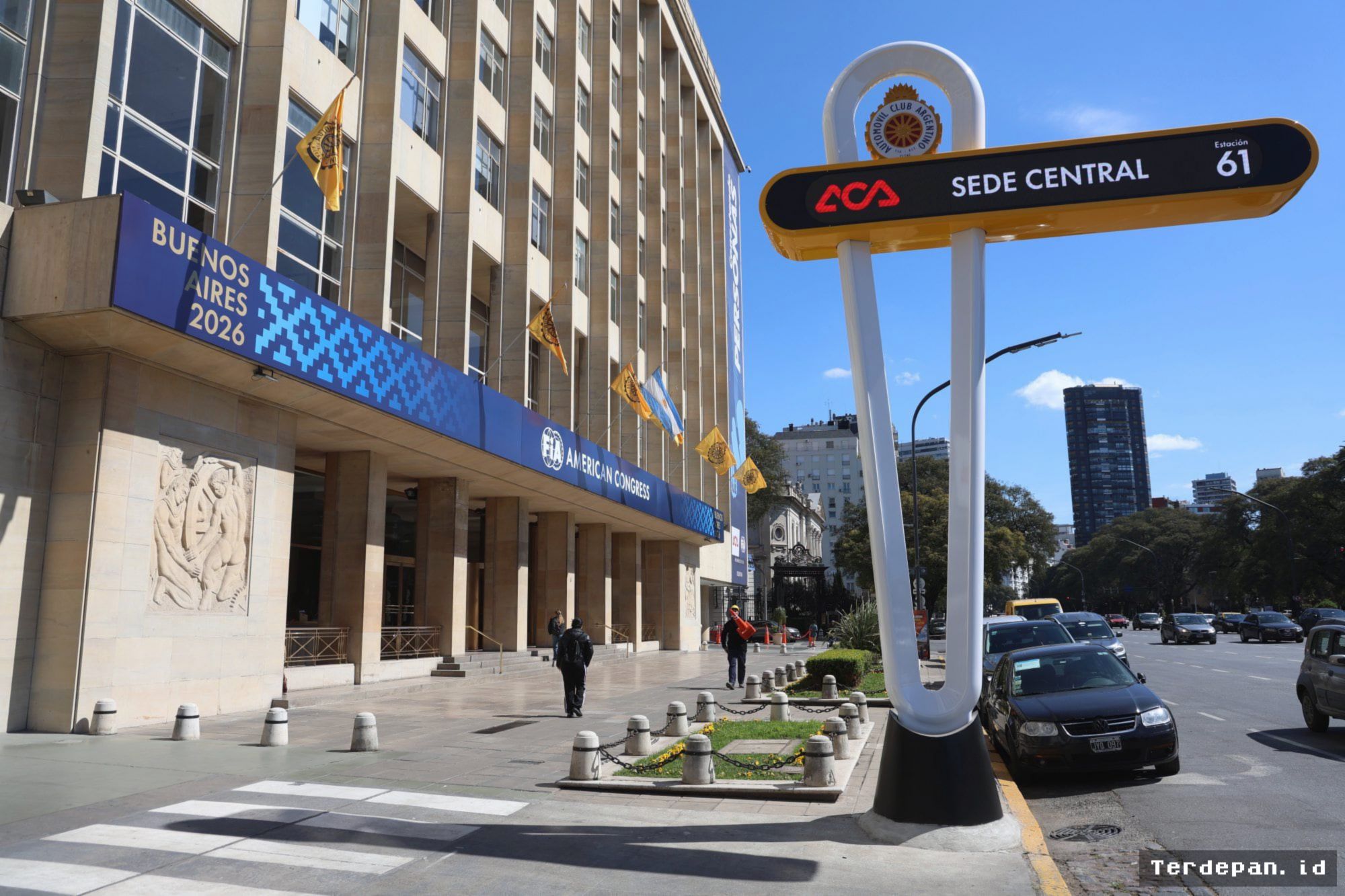 Buenos Aires Intimasi ACA Kembalikan Totem Bersejarah yang Dibongkar