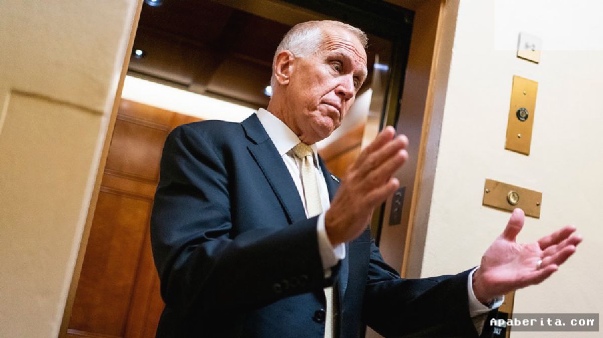 Tillis Tantang Trump soal Nomor Ponsel: Aku Juga Punya Nomormu