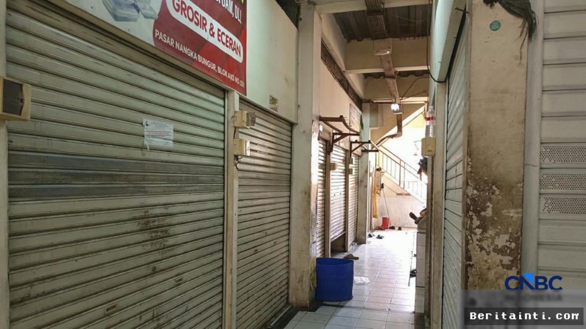 Pasar Nangka Bungur Sepi, Ratusan Kios Menganggur