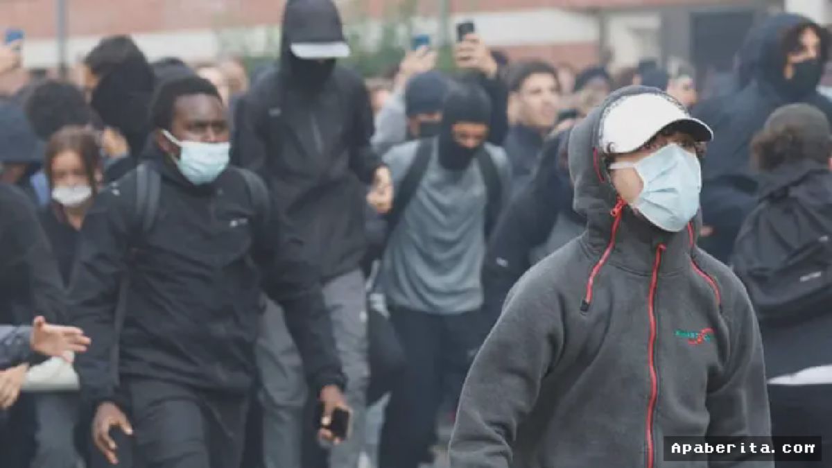 Demo Pelajar Blokade Sekolah di Prancis, 400 Orang Ditahan