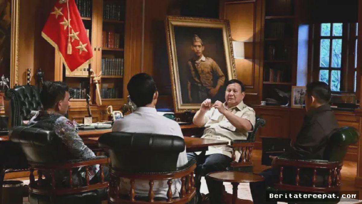 Prabowo Panggil Kepala dan Wakil Kepala Bakom ke Kediaman