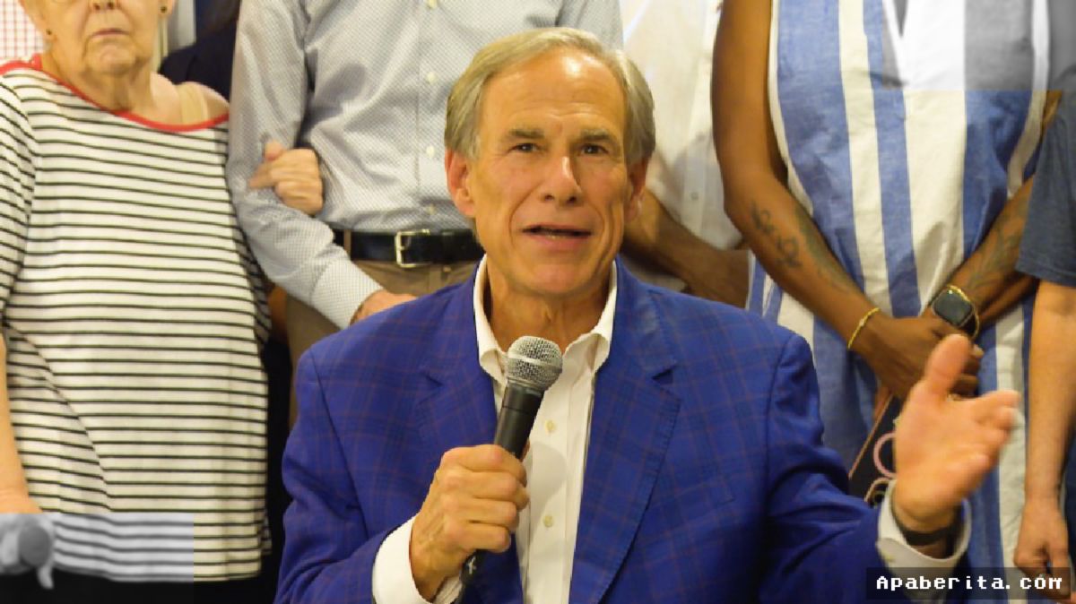 Abbott Absen dari Kampanye Trump di San Antonio