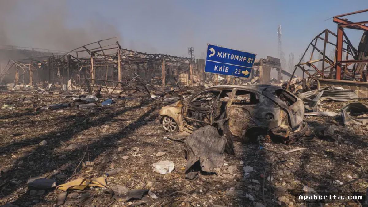 Serangan Drone Rusia Tewaskan 37 Orang di Pinggiran Kyiv