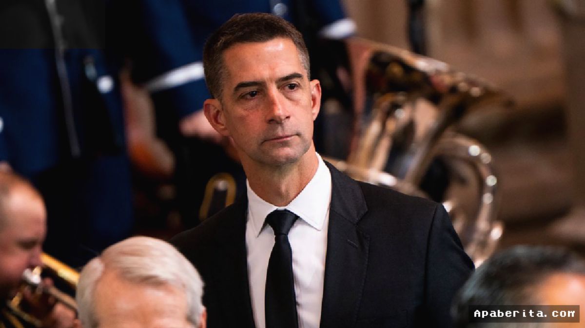 Kandidat Lawan Tom Cotton Bantah Isu Waktu Musim Panas