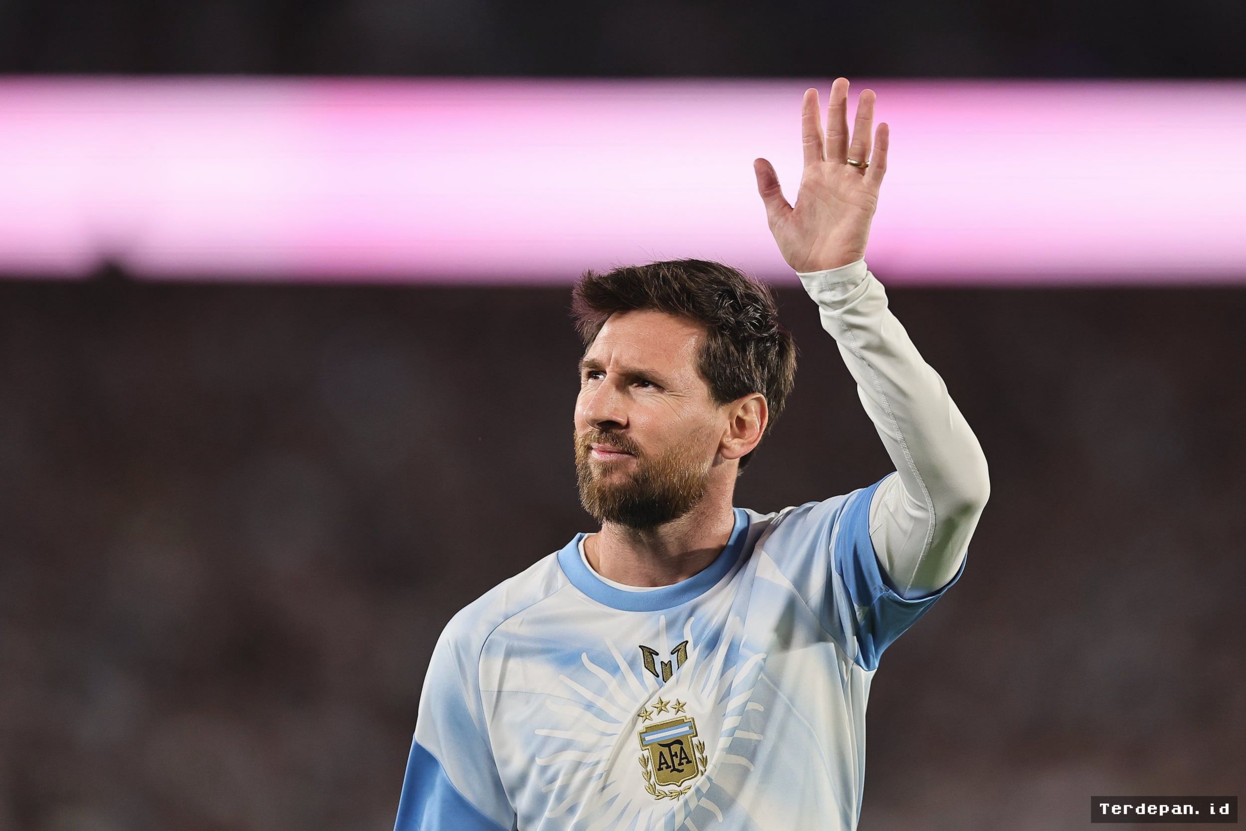 Messi Rayakan Perpisahan Megah di Hadapan 85.000 Suporter