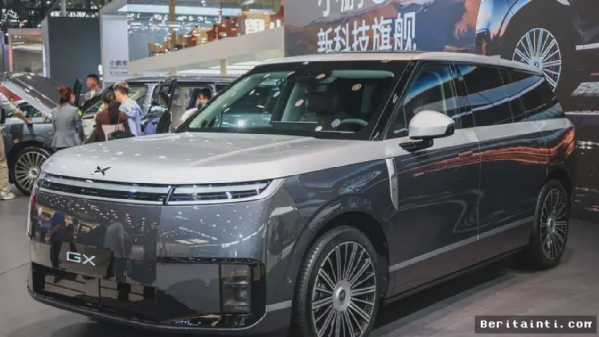 Xpeng GX Tampil Dua Warna, Sinyal Strategi Robotaxi Yoyo?