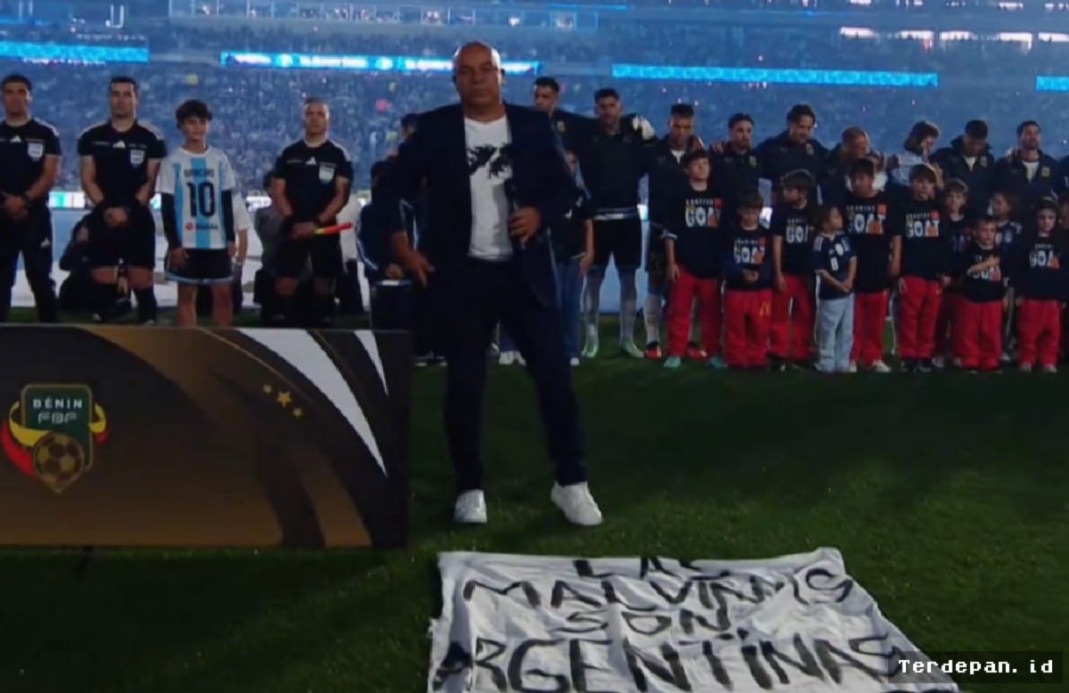 Bendera Malvinas Kembali Muncul di Laga Perpisahan Messi