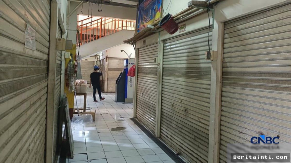 Pasar Nangka Bungur Kemayoran Sepi, Kios Banyak Tutup