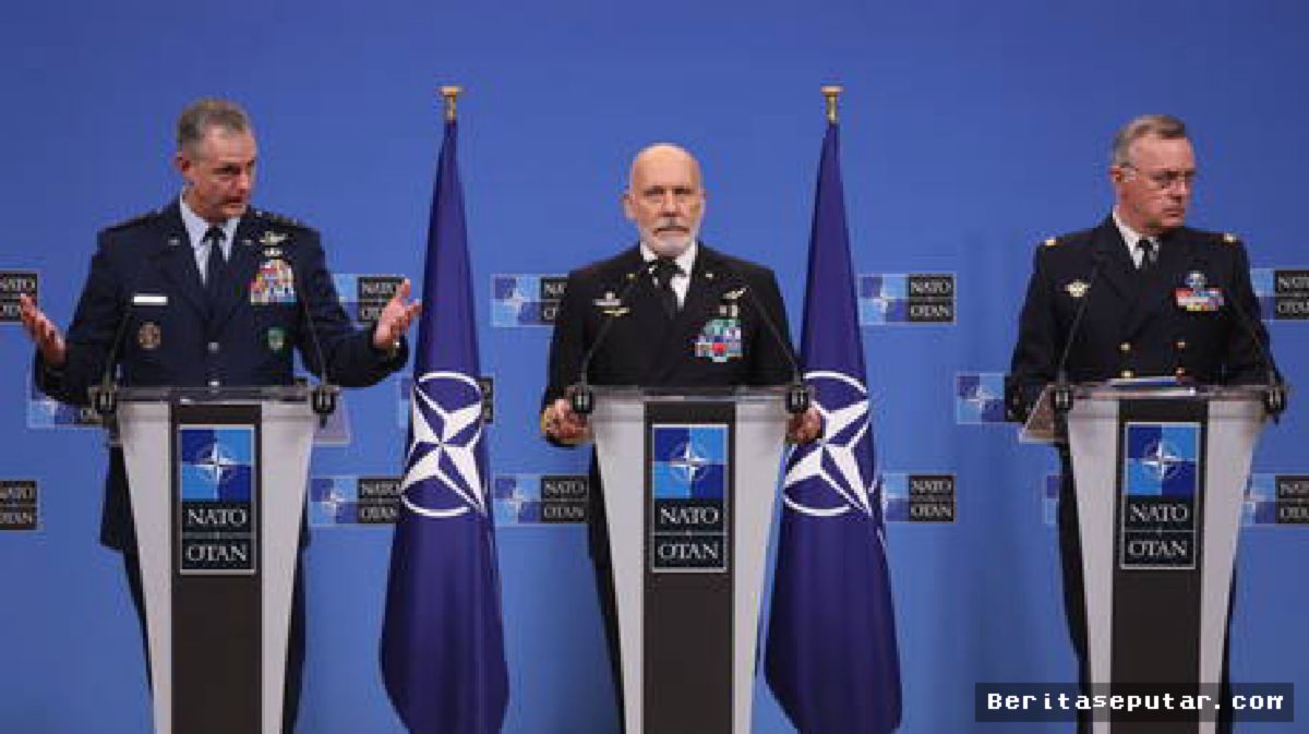 NATO Gelar Rapat Militer di Kiev, Ukraina Tetap Bukan Anggota