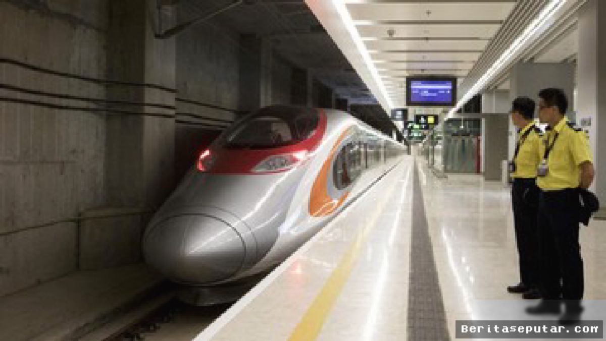 Kereta China Angkut Penumpang Tiap 40 Detik Saat Libur