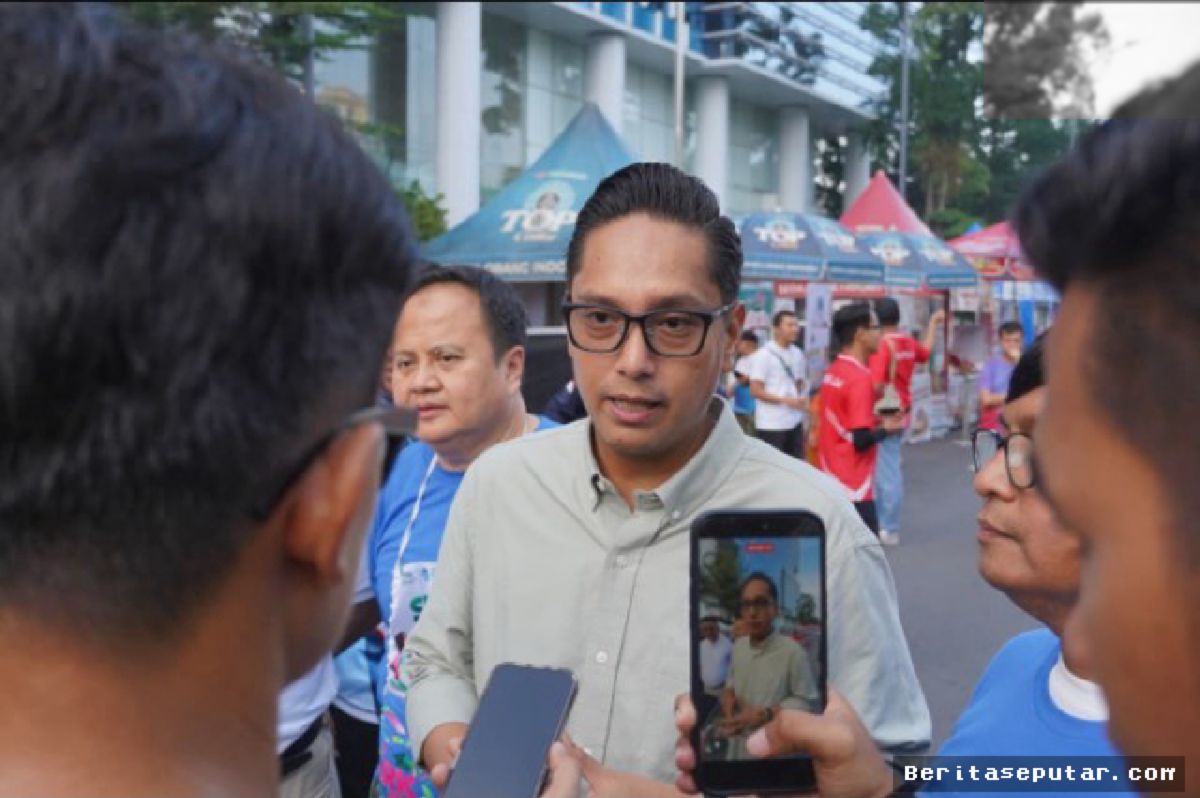 Rico Waas Lepas Ribuan Peserta Jalan Sehat SPARK di Medan