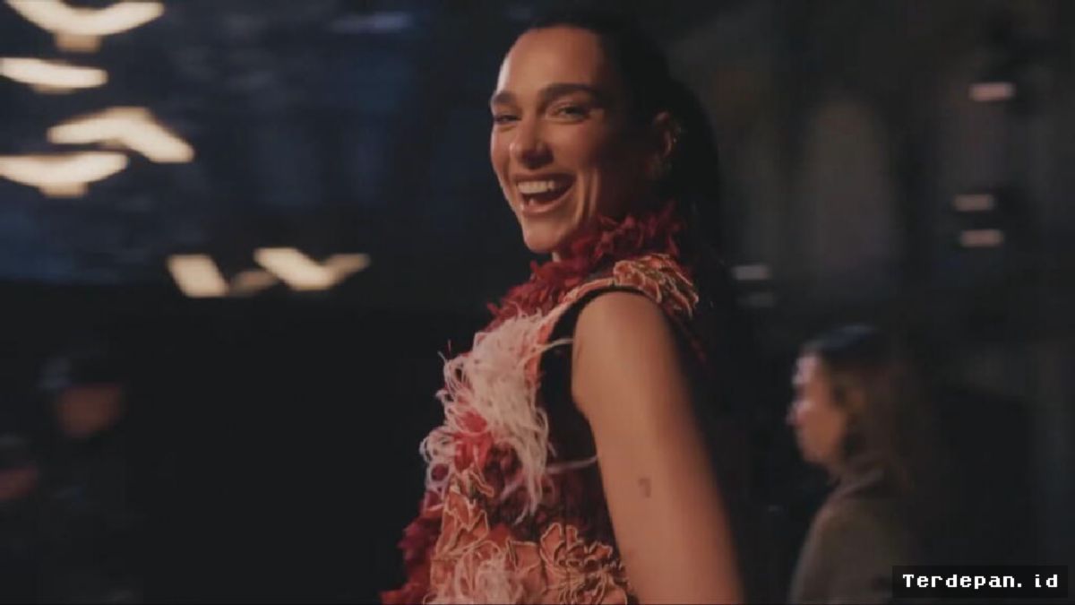 Paris Fashion Week Musim Semi 2027 Sorot Blazy di Chanel