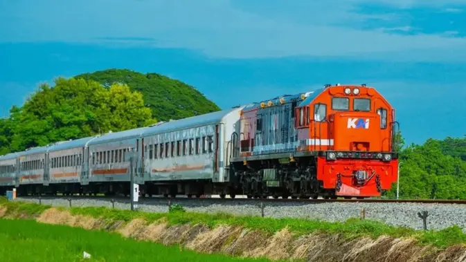 KA Pandanwangi: Kereta Ekonomi Legendaris yang Bikin Nostalgia